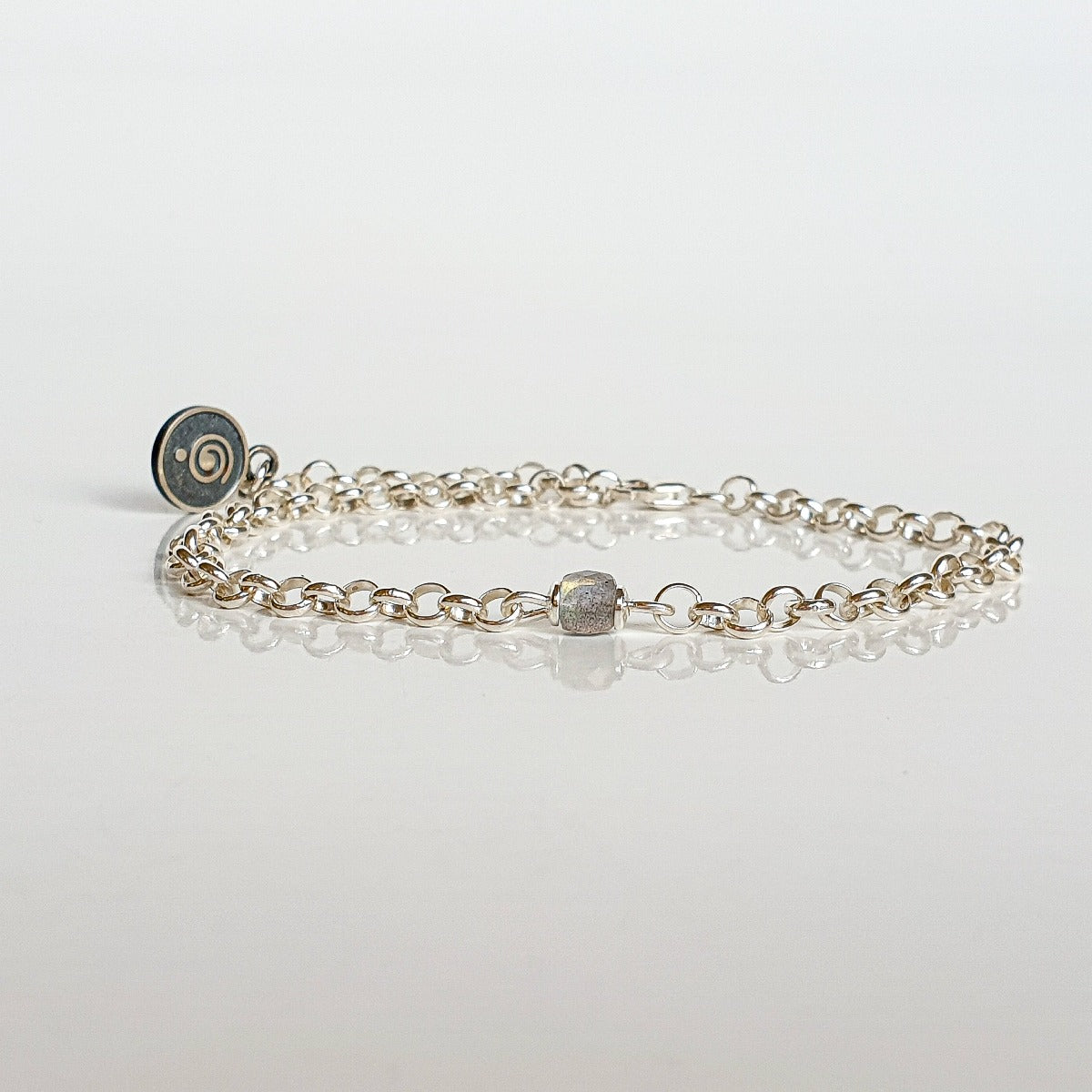 Labradorite Silver 925 Bracelet for Women "The Guardian"