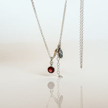 Load image into Gallery viewer, Elegant Red Garnet Silver 925 Necklace Pendant "Vitality"