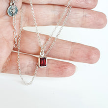 Load image into Gallery viewer, Elegant Red Garnet Silver 925 Necklace Pendant "Vitality"