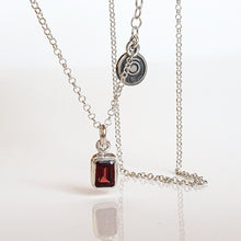 Load image into Gallery viewer, Elegant Red Garnet Silver 925 Necklace Pendant "Vitality"