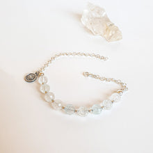 Load image into Gallery viewer, Topaz Silver Bracelet for Women "Wind of Change"