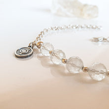 Load image into Gallery viewer, Topaz Silver Bracelet for Women "Wind of Change"