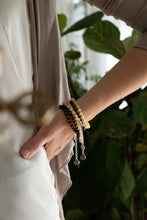 Load image into Gallery viewer, Natural Faceted Two-Tone Baltic Amber and Sterling Silver 925 Bracelet and Necklace Set