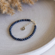 Load image into Gallery viewer, Dark Blue Sapphire Bracelet "The Guide", silver 925, adjustable size