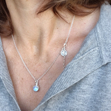 Load image into Gallery viewer, Delicate Moonstone AAA grade Round Silver 925 Pendant with Chain "Intuition"