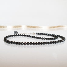 Load image into Gallery viewer, Špinelio sidabro 925 vėrinys "Augimas" - Petit Secret