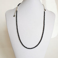 Load image into Gallery viewer, Špinelio sidabro 925 vėrinio ir apyrankės rinkinys "Augimas" - Petit Secret